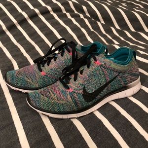 Nike Free TR Flyknit size 7